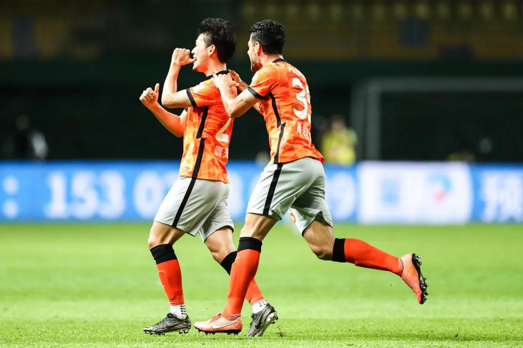 هداف الدوري الإسباني موسم 2024من يتصدر سباق التهديف؟
