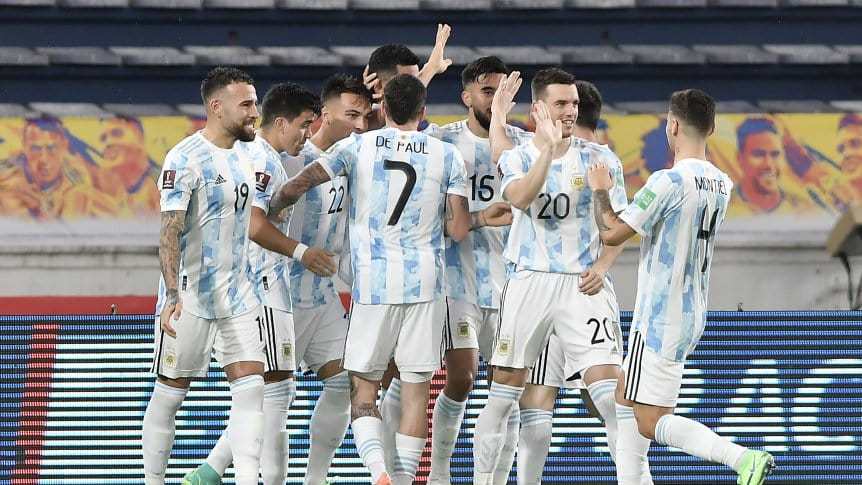 يوفنتوس ضد انتر ميلان مباشرمواجهة كلاسيكية في الدوري الإيطالي
