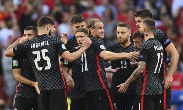 مشاهدة مباراة ليفربول وليستر سيتى مباشرةدليل شامل لمتابعة المباراة بث حي